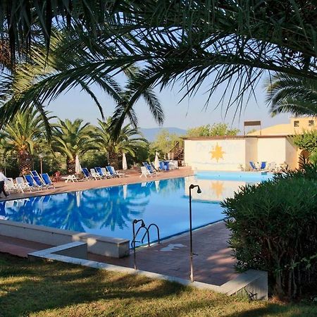 Hotel Villaggio Costa Ripa Rodi Garganico Exteriör bild