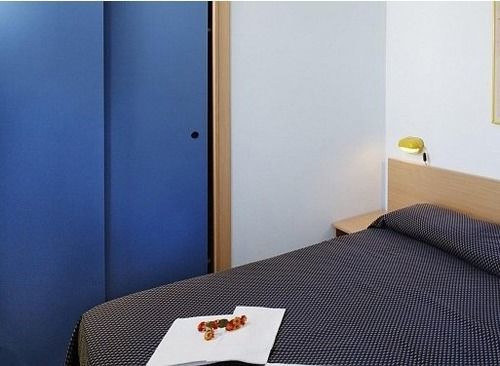 Hotel Villaggio Costa Ripa Rodi Garganico Exteriör bild